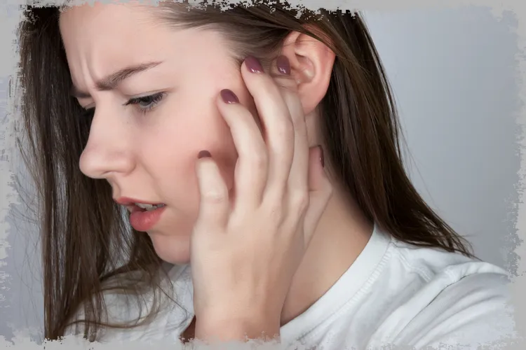 Біль у вусі - і отит, причини, симптоми, як лікувати