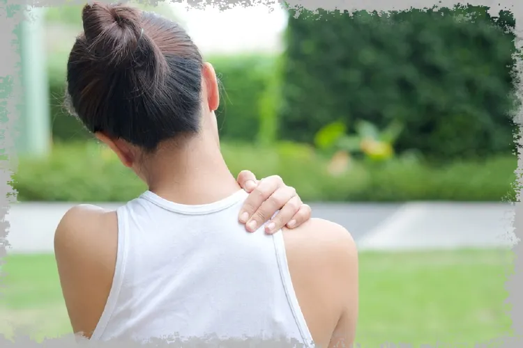 Біль у плечі - причини (недуги та захворювання), симптоми, лікування