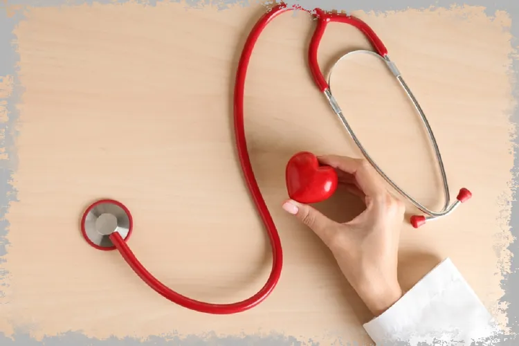 Ishemična bolezen srca (koronarna bolezen) - simptomi, zdravljenje, vzroki