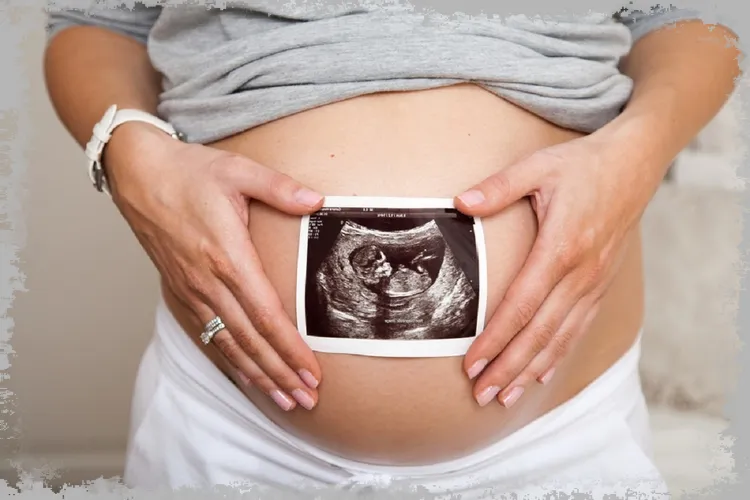 37 týdnů těhotenství - hmotnost dítěte, břicho, kontrakce, příznaky porodu