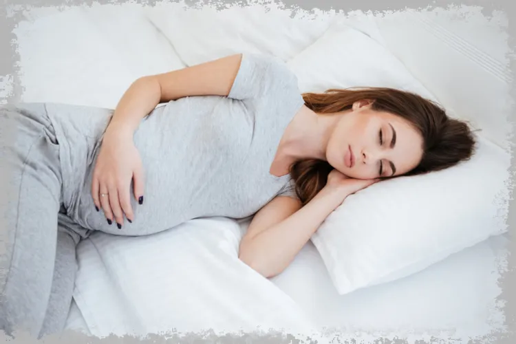 Как спать во время беременности, чтобы не навредить малышу? С какой стороны? позиции