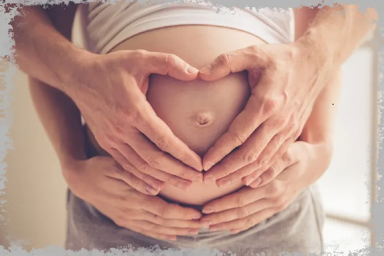 32 tednov nosečnosti - kakšen mesec je, ultrazvok, trebuh, otrokov razvoj