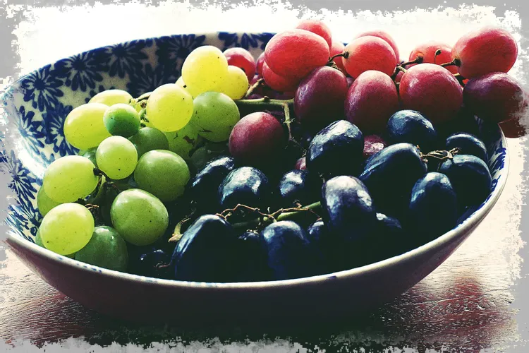 Okusni recepti za vloženo grozdje. Kako jih narediti hitro?